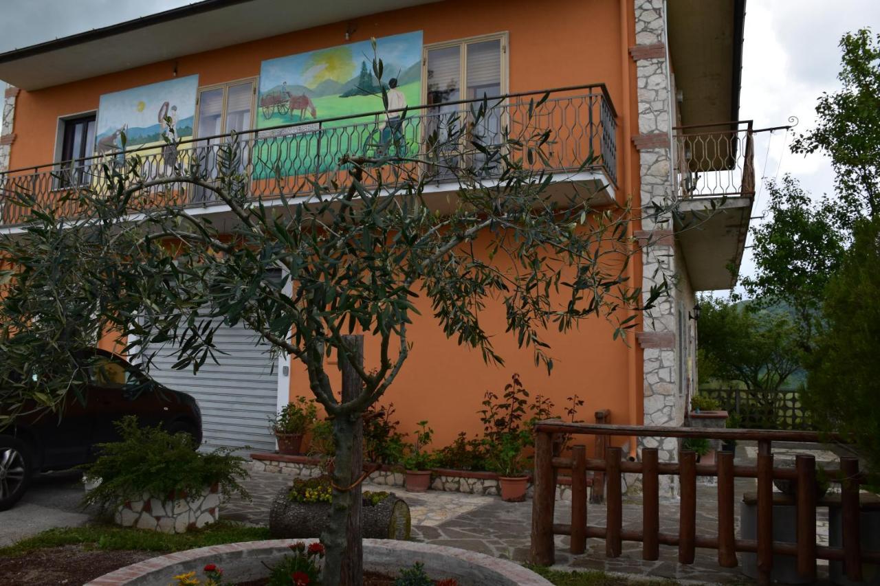 B&B Nel Verde Montesano sulla Marcellana Exteriér fotografie